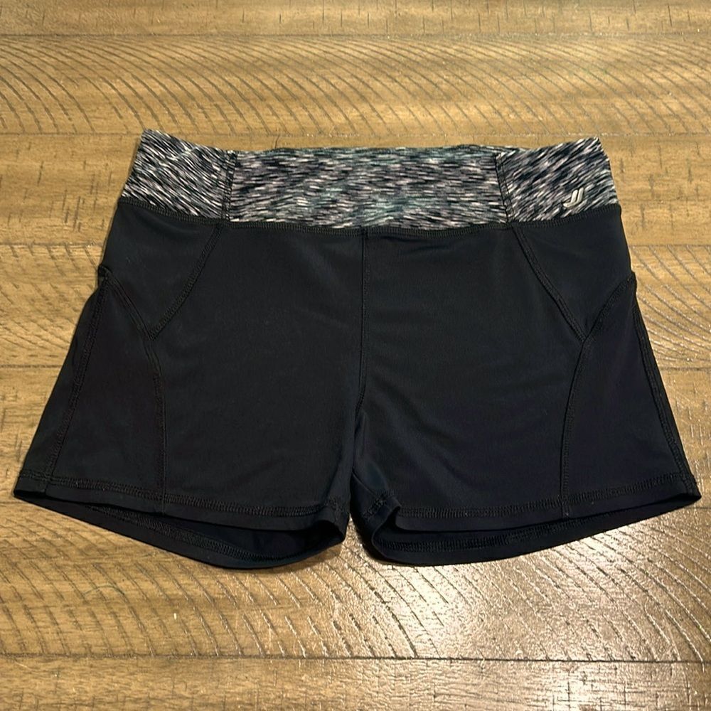 (3/$15) Joe Fresh fitted workout biker shorts size medium